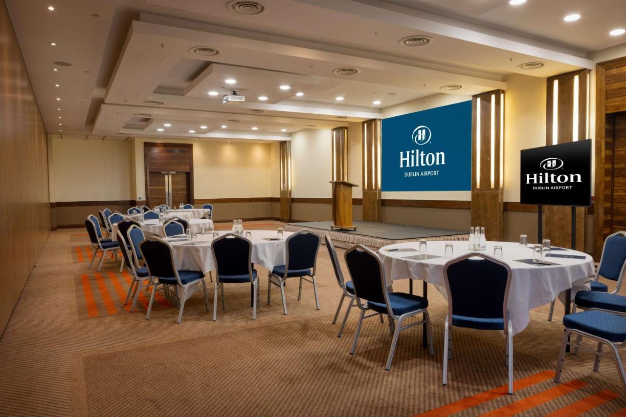 Hilton Dublin Airport Hotel Cloghran Exterior photo